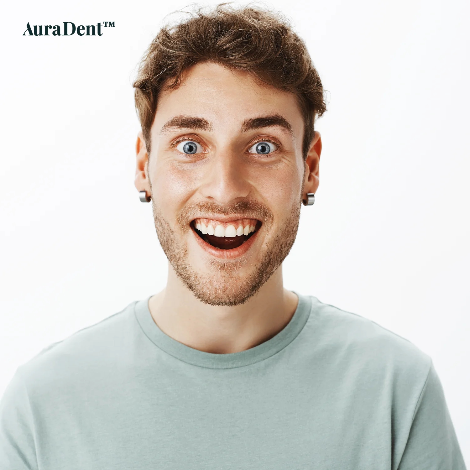 Vitare tänder naturligt: En evidensbaserad guide till ett ljusare leende